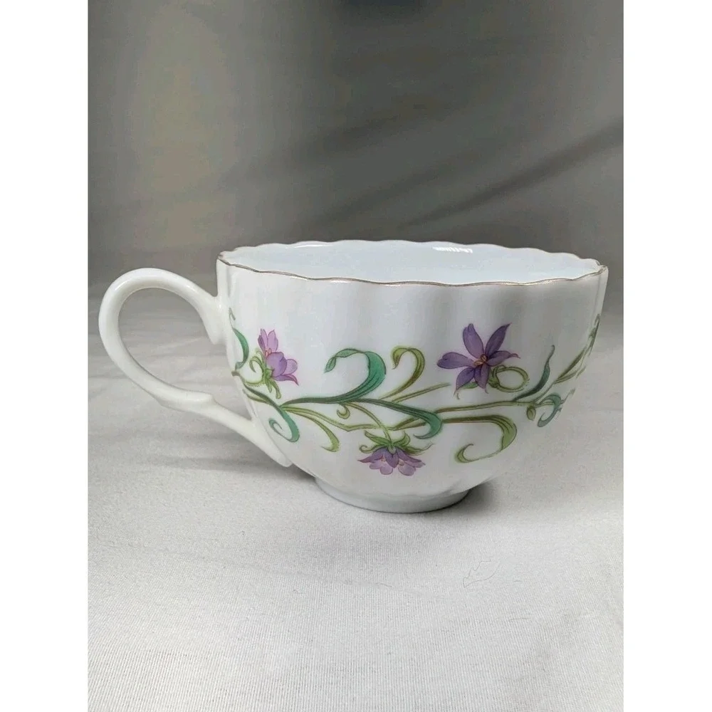Vintage Mitsukoshi Teacup 